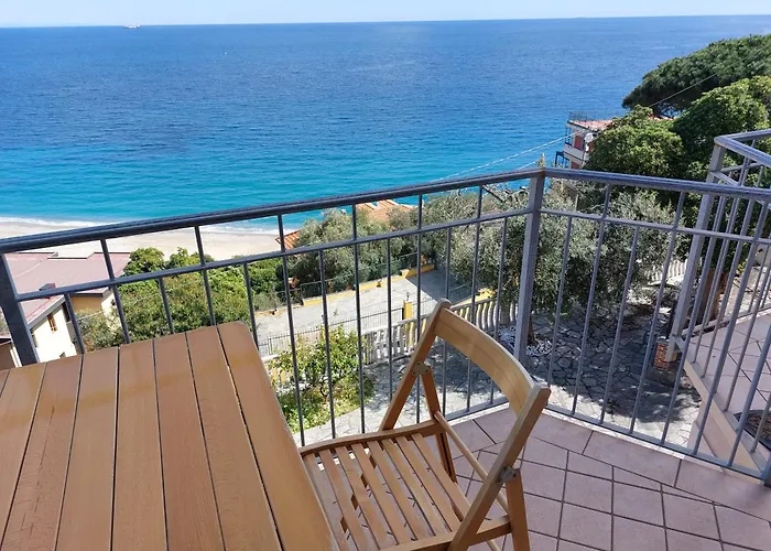 Finestra Sul Mare Home1-affitti Brevi Liguria * Bergeggi